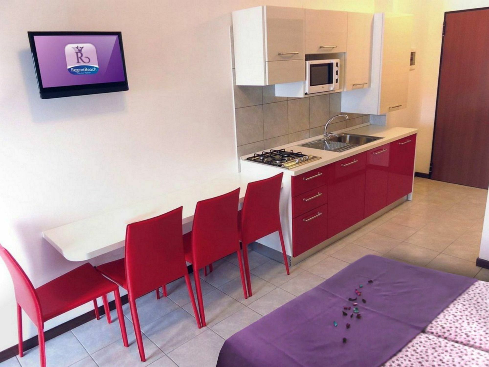 Residence Regent Beach บิบิโอเน ภายนอก รูปภาพ