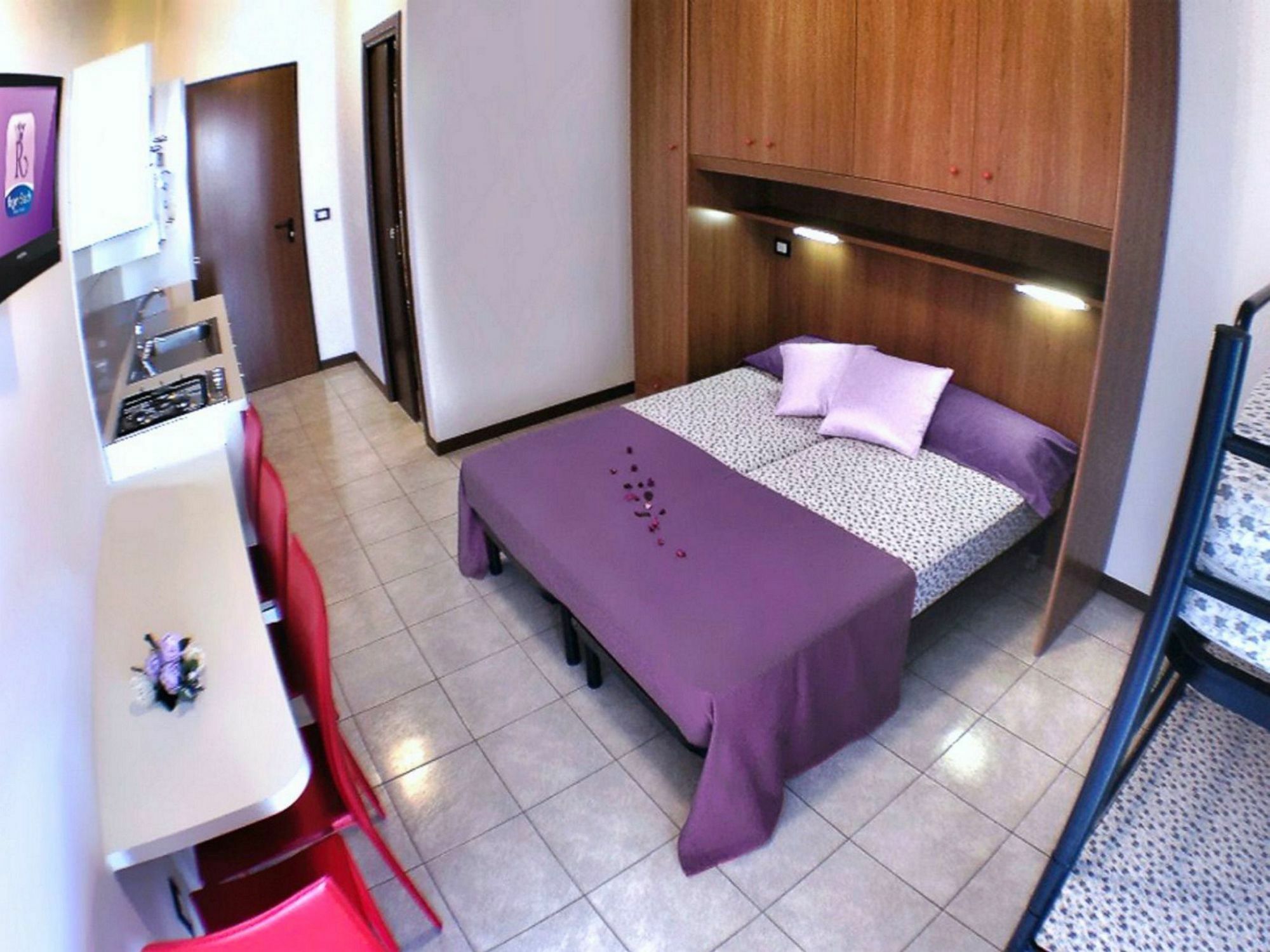 Residence Regent Beach บิบิโอเน ภายนอก รูปภาพ