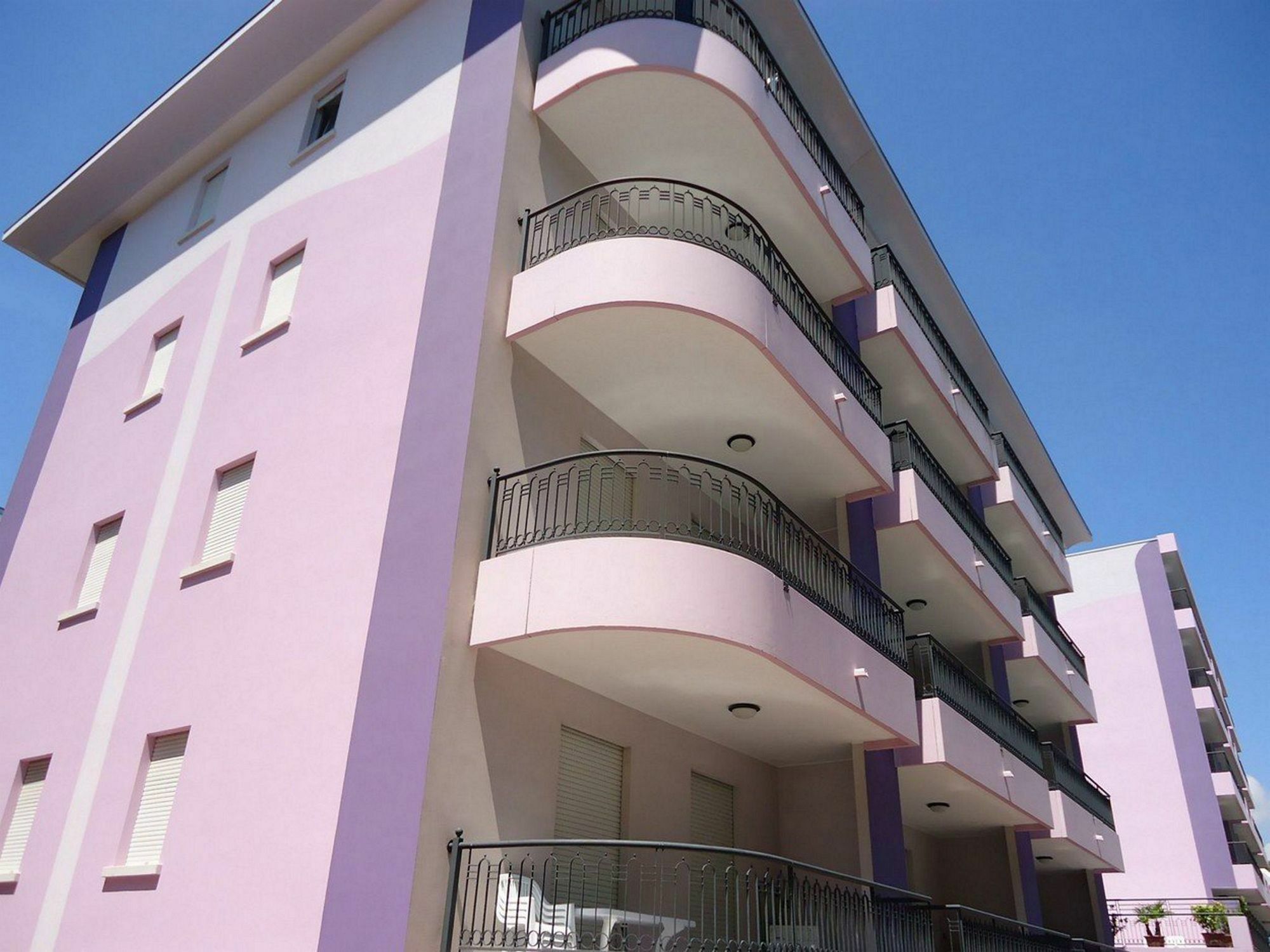 Residence Regent Beach บิบิโอเน ภายนอก รูปภาพ